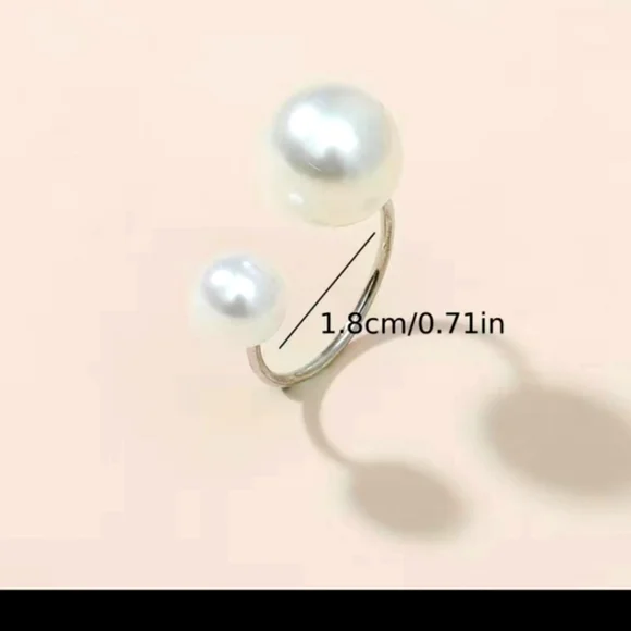 Cuff Ring Faux Pearl Ring Silver and Gold Tone - Picture 5 of 5
